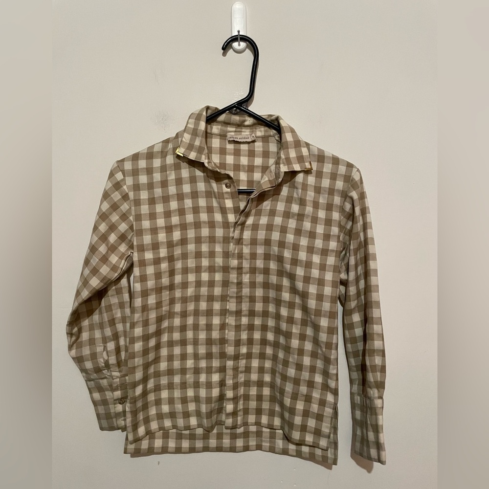 Carbon Soldierplaid tan button‎ up size 8